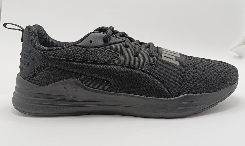 zapatilla PUMA naylon negro elástico