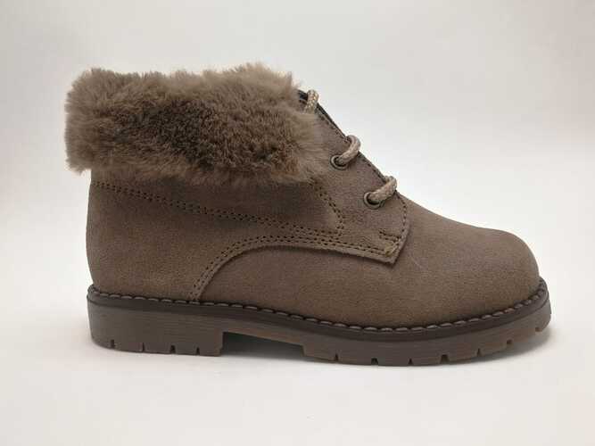 Bota LANDOS cordones CUELLO PELO