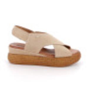 Sandalia IGI&CO tiras cruzadas en beige con piso en rafia
